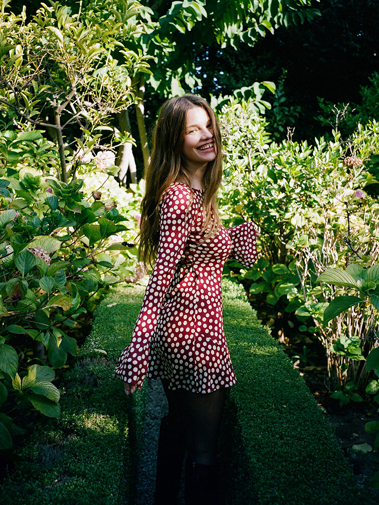 The Brigitte - Plum 3 The Brigitte - Plum